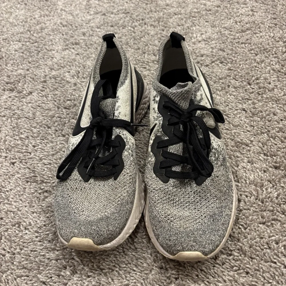 Nike Epic React FlyKnit 2 Athletic Running Shoes Women's Sz 9 BQ8927 White/Black
